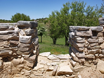 Window frame in the north facade, Zominthos